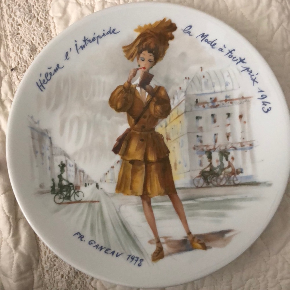 Women of The Century
by D'ARCEAU LIMOGES